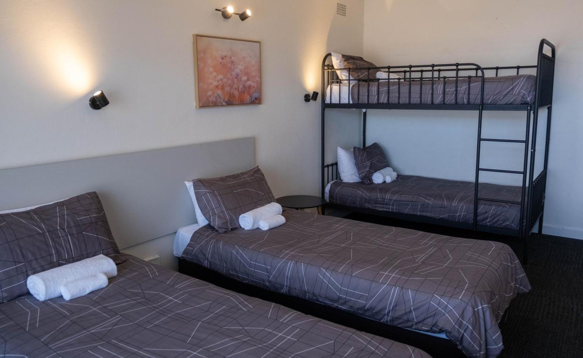 Doonside Hotel Bagian luar foto